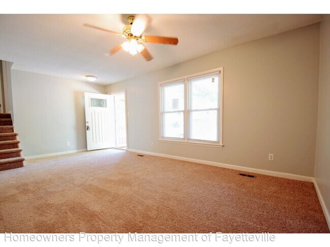 Foto del edificio - 3 br, 2 bath House - 255 Ramona Dr