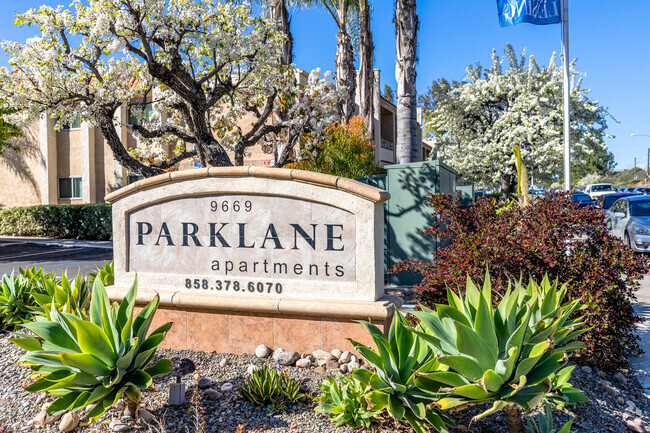 Signage - Parklane Apartments