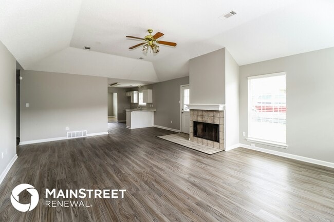 Building Photo - 4550 Cedargreen Cove
