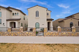 Building Photo - 4567 Marisabel Azcarate St