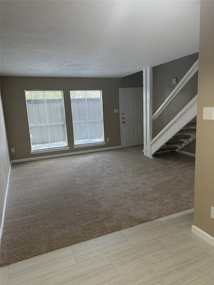 Building Photo - 4638 Country Creek Dr