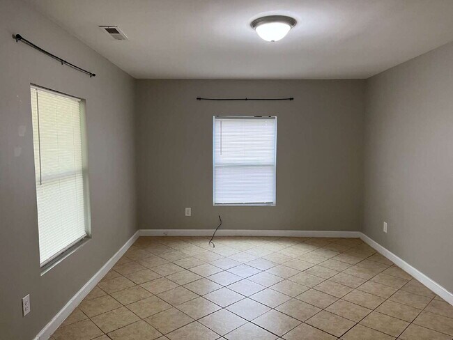Foto del edificio - Cozy 3-Bed Home in the Heart of Wake Forest