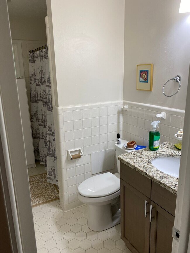 Foto del edificio - 540 Godfrey Ln
