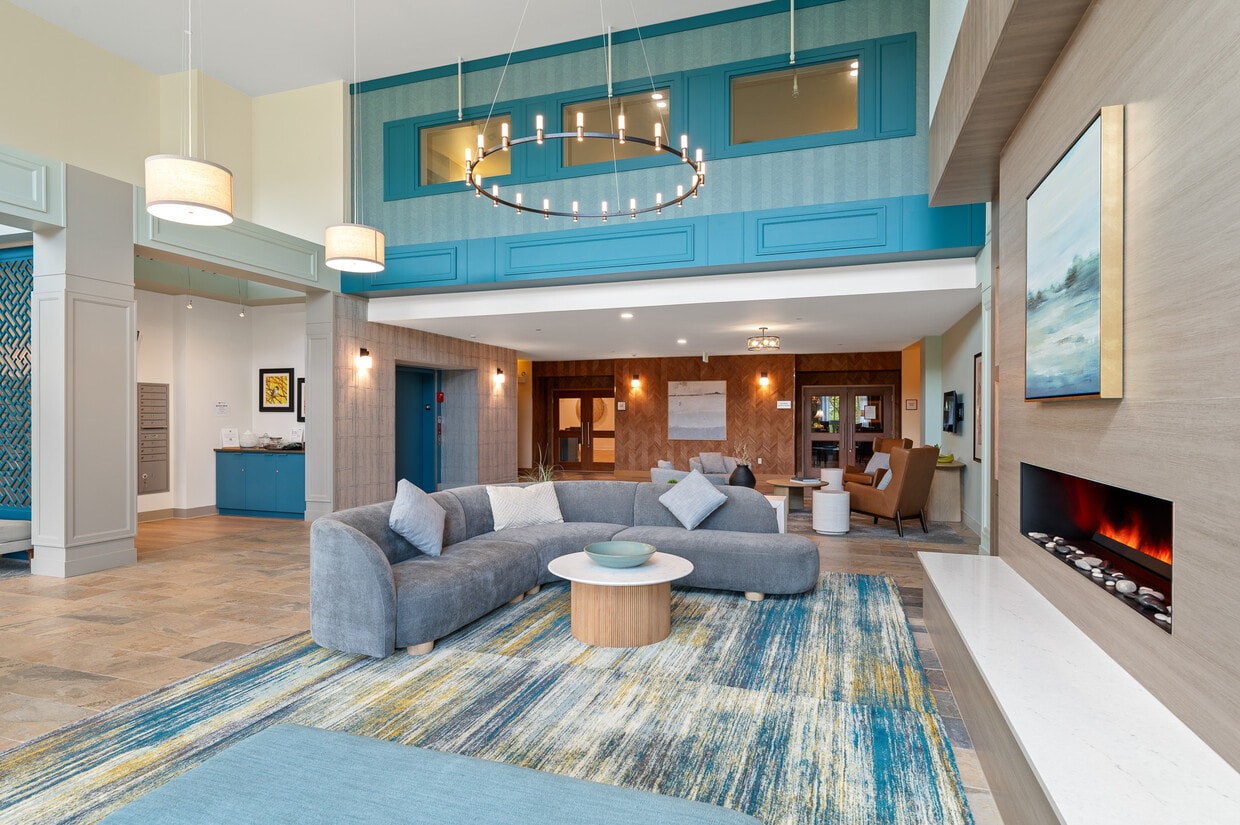 Bentley House Apartments in Issaquah, WA