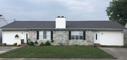 Building Photo - 2721 Penn Meade Dr