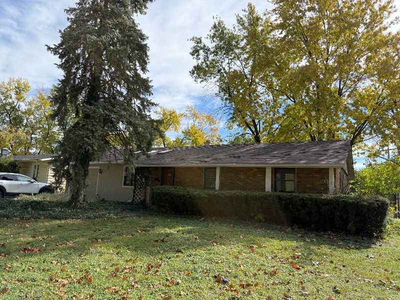 Foto principal - 10231 Hawthorne Dr