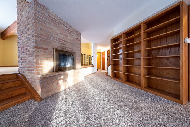 Foto del edificio - 1630 Skillman Ave W