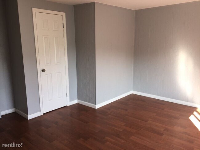 Foto del edificio - 4916 Cypress St