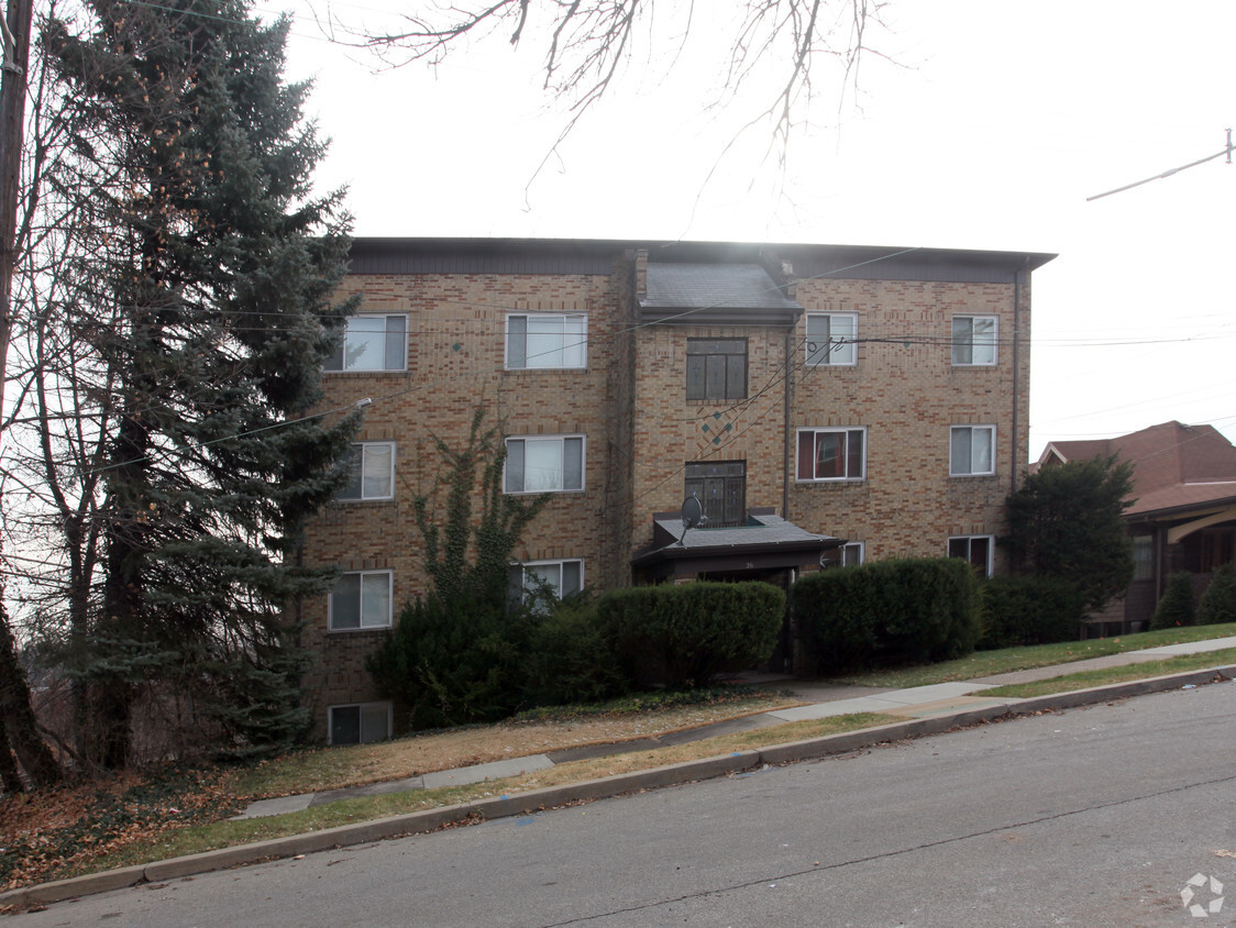 Building Photo - 36 Cornell Pl