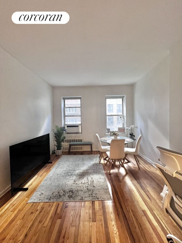 Foto principal - 48 W 55th St