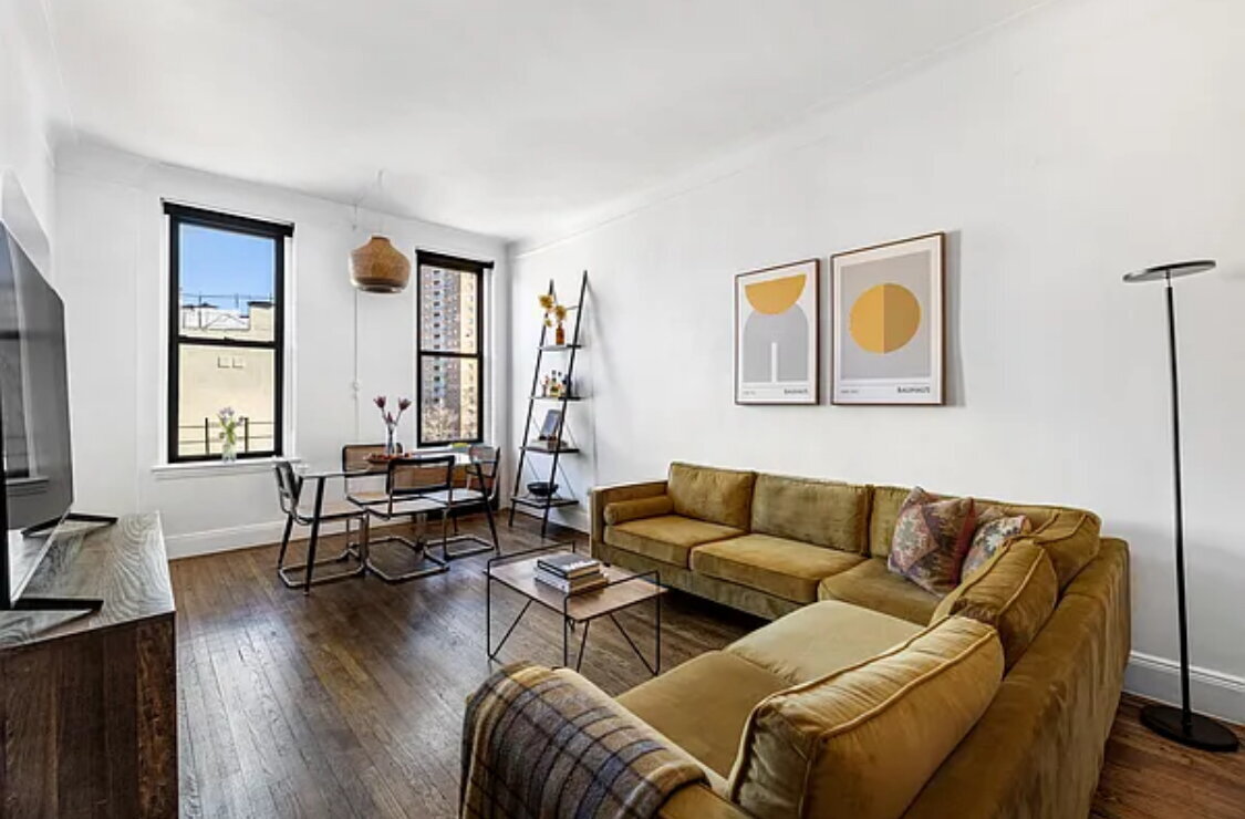 Welcome to this spacious, bright one-bedro... - Welcome to this spacious, bright one-bedro...