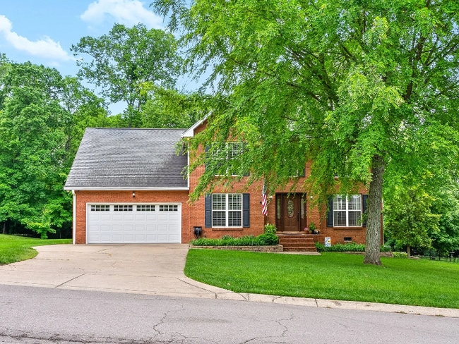 Building Photo - 331 Bayhill Dr