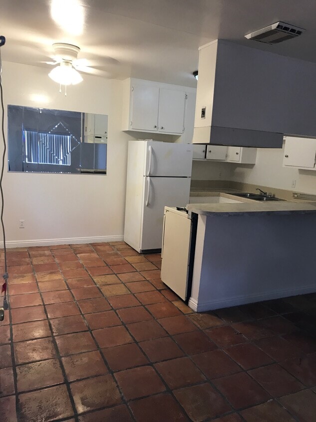 Primary Photo - 71760 San Jacinto Dr