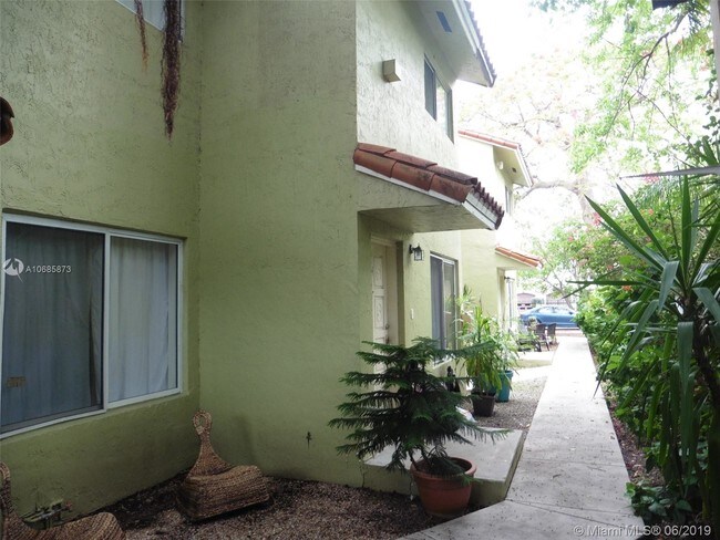 Foto del edificio - 2925 Center St