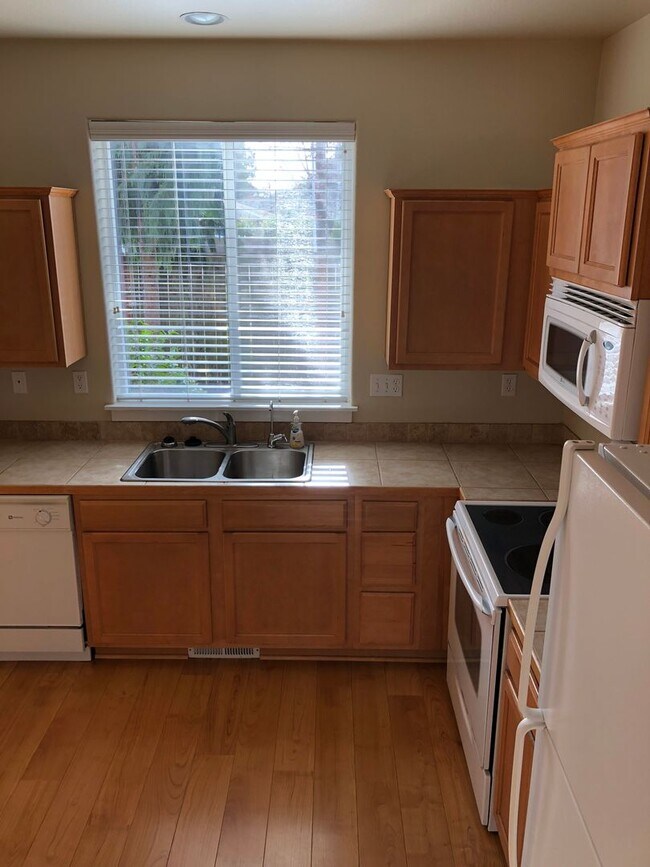 Foto del edificio - Close to Intel! 3bd, 2.5ba Home. Glencoe a...
