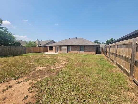 Foto del edificio - 1713 Wilderness Dr