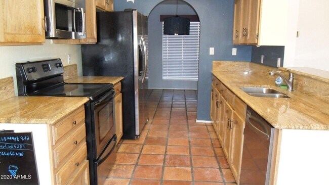 Foto del edificio - Great Scottsdale Location, Private Pool, 4 Bedrooms!