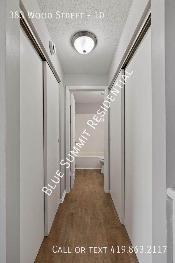 Foto del edificio - 383 Wood St