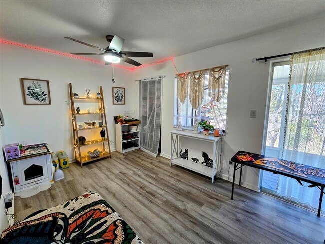 Foto del edificio - 633 Silver Pass