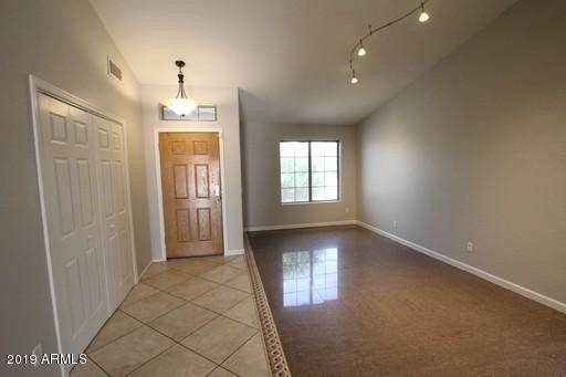 Building Photo - 10264 E Dolphin Ave