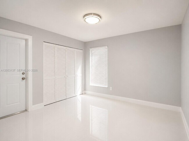 Foto del edificio - 1104 SW 118th Ct