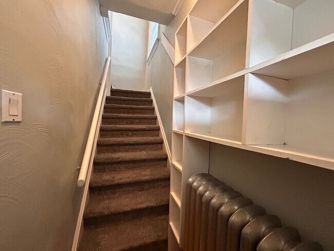 Foto del edificio - $0 DEPOSIT OPTION. CHARMING VICTORIAN TOWNHOUSE IN UPTOWN/CITY PARK WEST