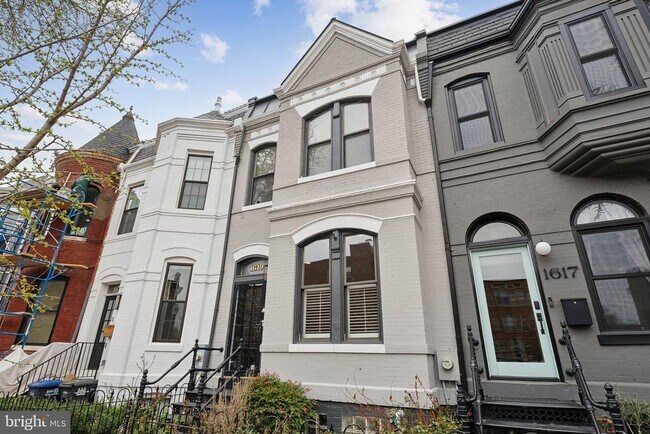 Building Photo - 1619 Marion St NW