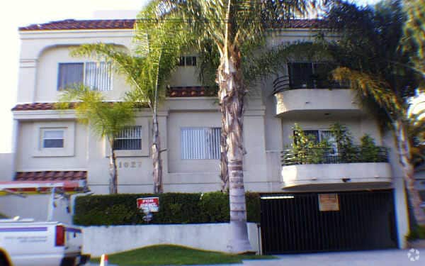 Foto del edificio - Aqua Vista Apartments