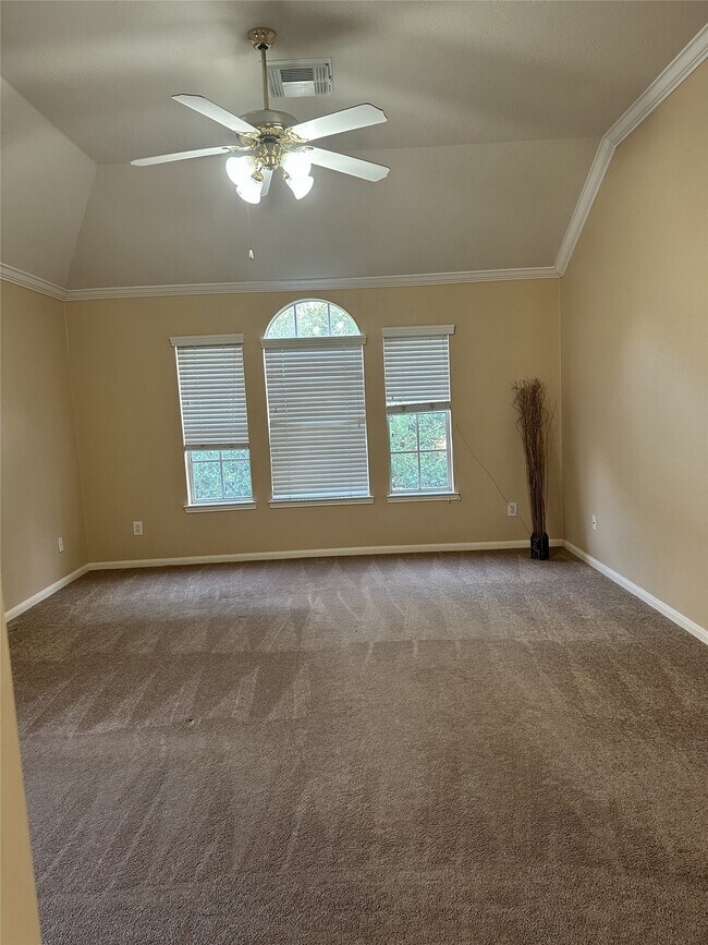 Foto del edificio - 23806 Allingham Ln