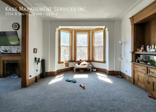Foto del edificio - 2934 N Sheffield Ave