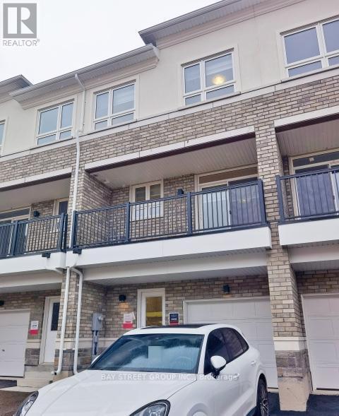 Building Photo - 8 Massachusetts Ln