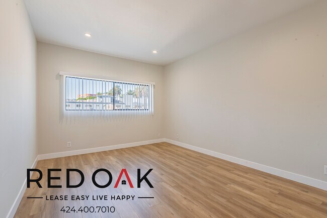 Foto del edificio - ~6 Weeks FREE~ Stylish Two Bedroom with Sp...