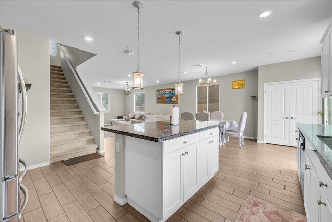 Foto del edificio - 1059 Little Leaf St