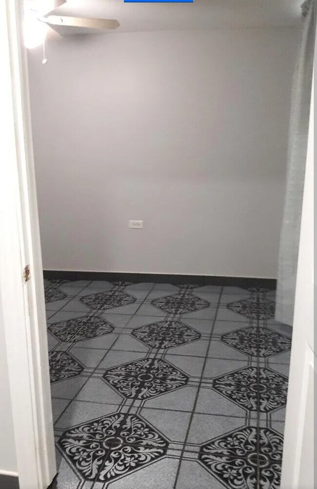 Foto del edificio - 4054 S Artesian Ave