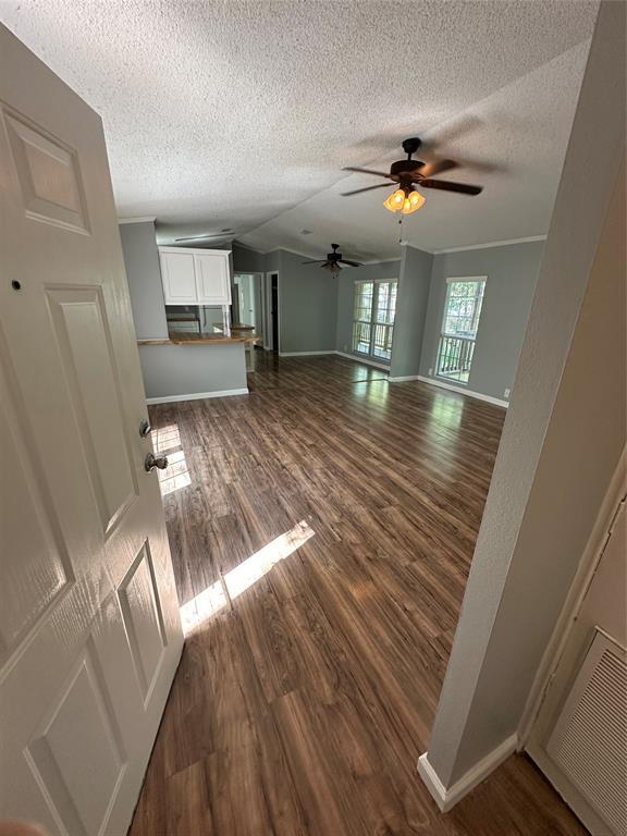 Foto del edificio - 4809 Felscher Ln