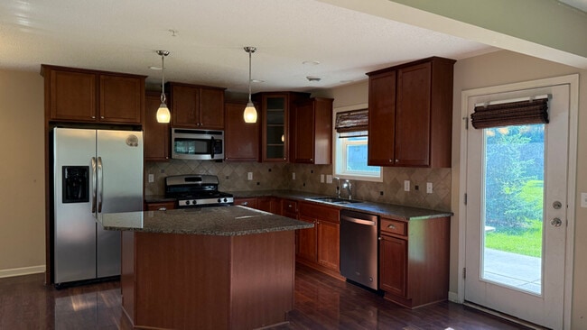Foto del edificio - 15726 60th Ave N