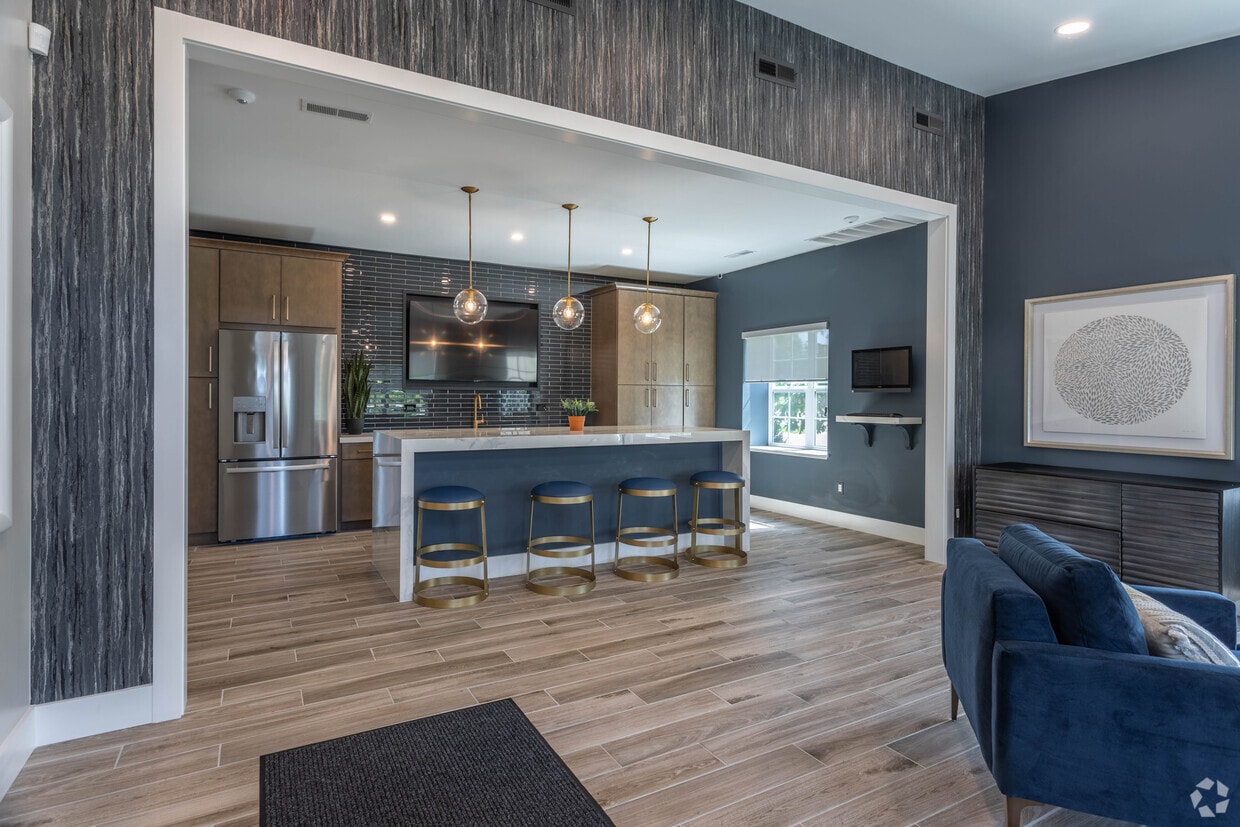 Shady Lake Apartments Streetsboro, OH