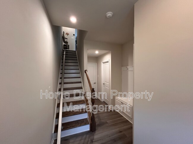 Foto del edificio - 4607 Abbotswell Pl