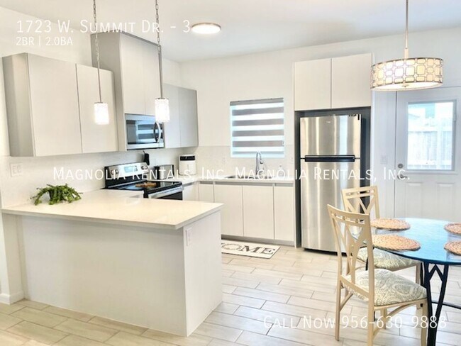 Building Photo - 1 Month Free with 13 Month Lease - Gated S...
