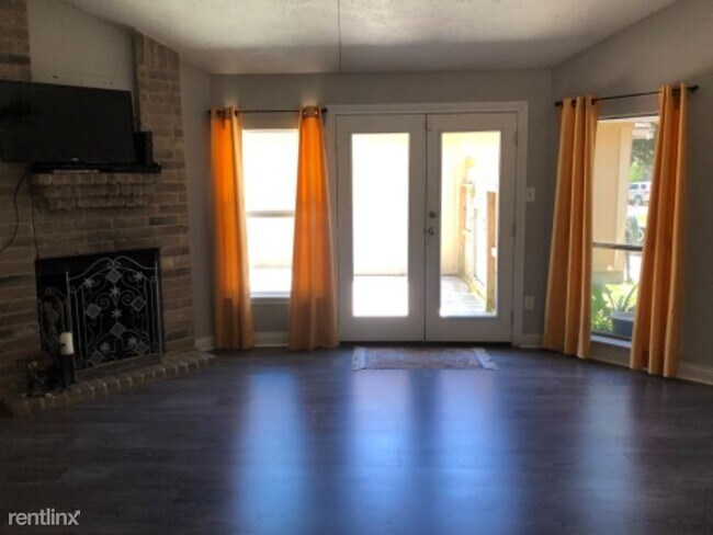 Building Photo - 4 br, 2 bath House - 12226 Westwold Dr