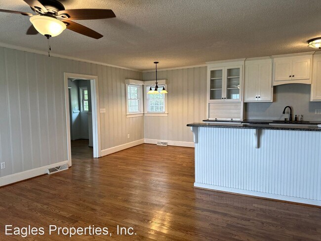 Building Photo - 3 br, 1.5 bath House - 803 Princeton Road
