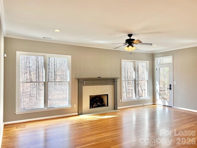 Foto del edificio - 7809 Deer Trail