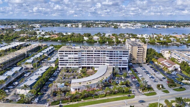 Foto del edificio - 3589 S Ocean Blvd
