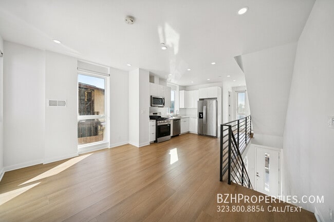 Foto del edificio - 4525 St Elmo Dr