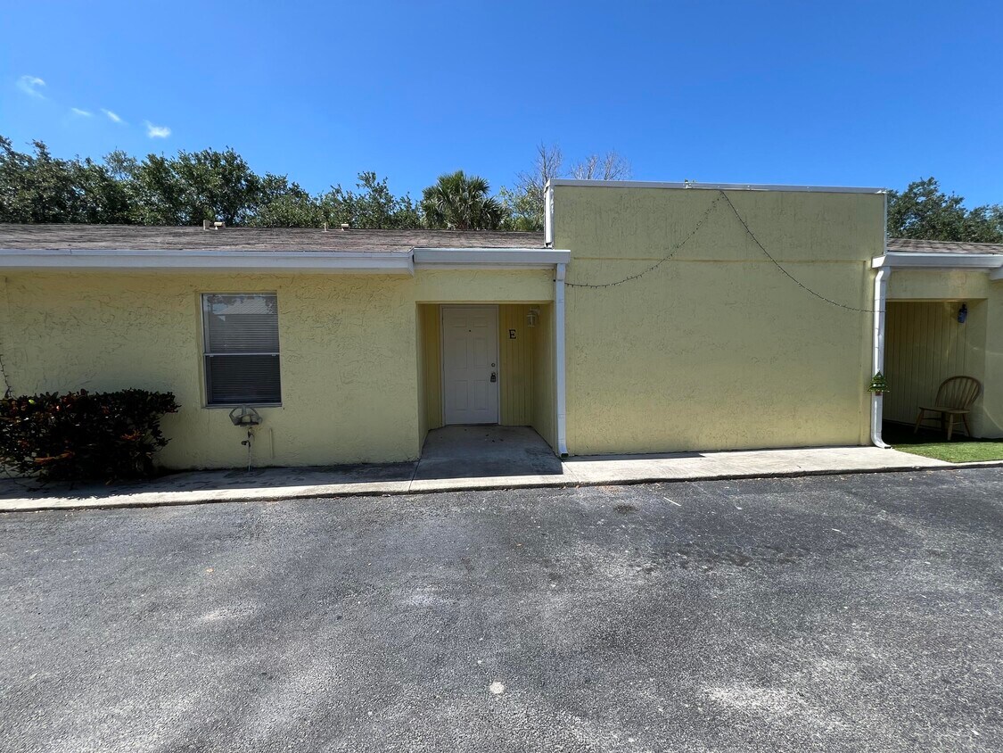 Primary Photo - 17345 Bush Rd