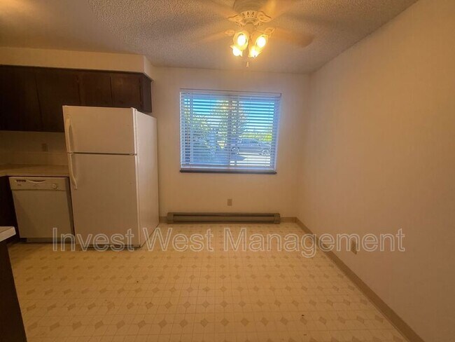 Foto del edificio - 3401 E 21st St