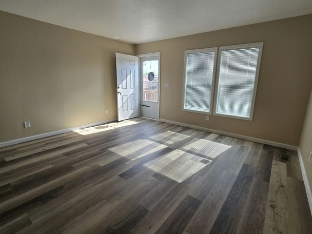 Building Photo - 4650 E Lake Mead Blvd