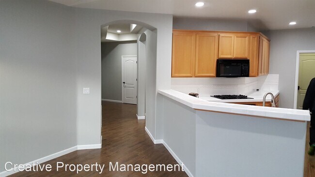 Building Photo - 3 br, 2 bath House - 1623 Paraiso Drive