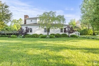 Building Photo - 7711 Hayden Run Rd