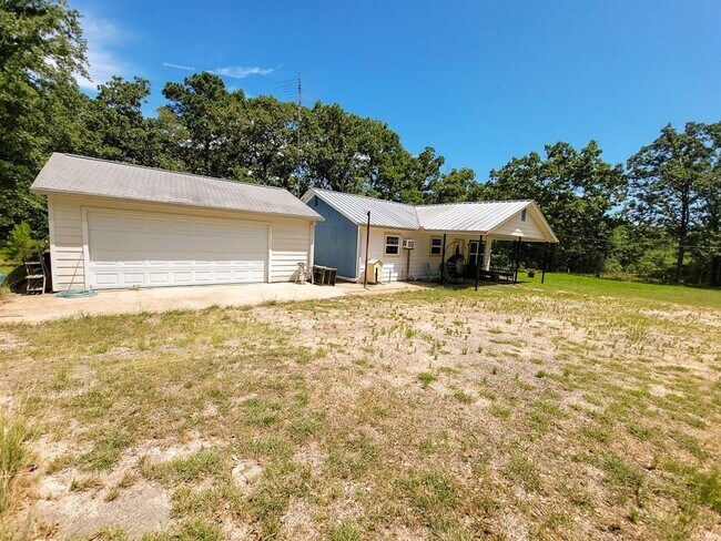Building Photo - 11 Winding Ridge